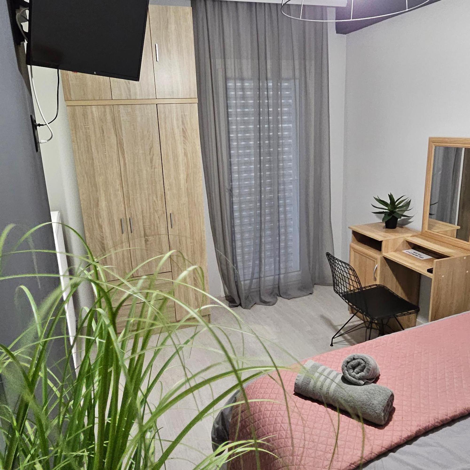 Central 3 Modern Apartment With Free Parking Serres Exteriér fotografie
